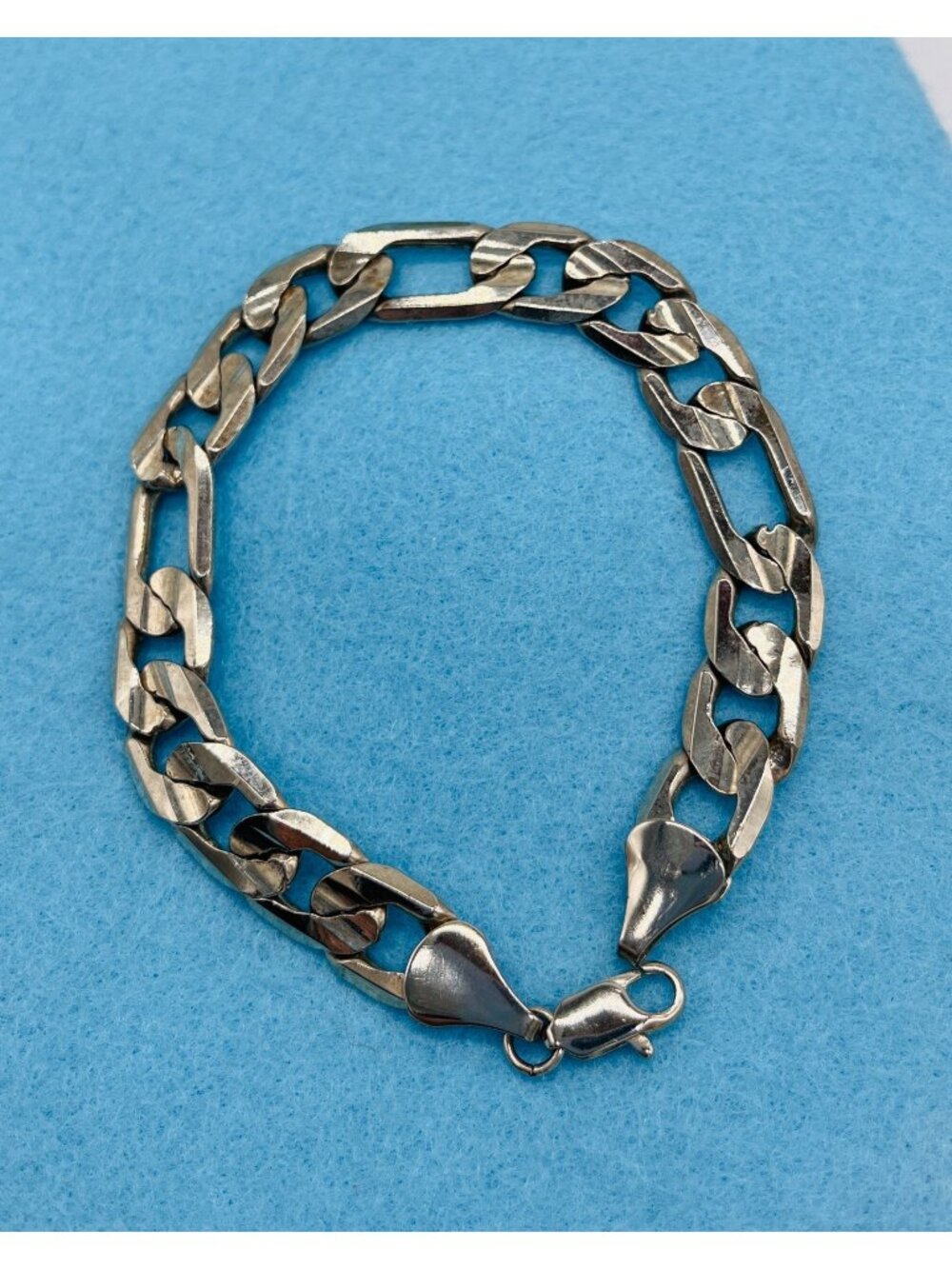 Vintage Chunky Figaro Silver Tone Chain Bracelet 9" 32 grams unmarked